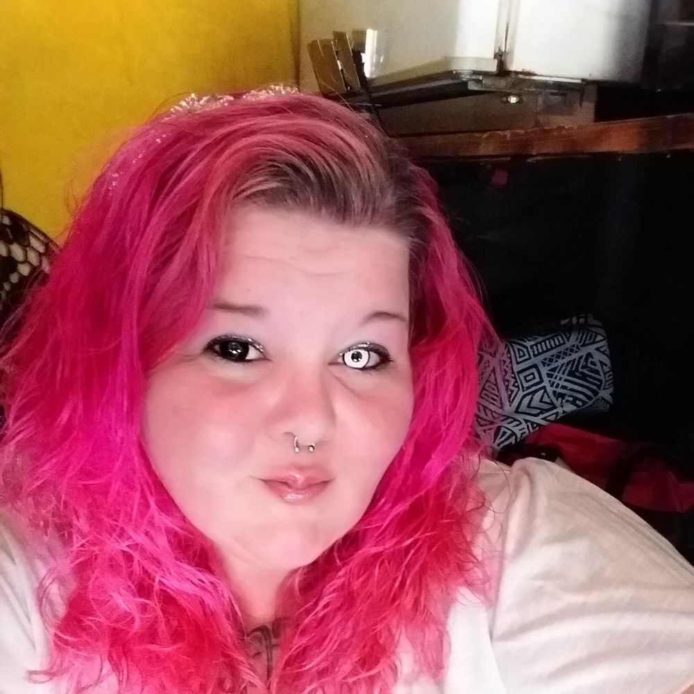 Meet your Posher, Debbie